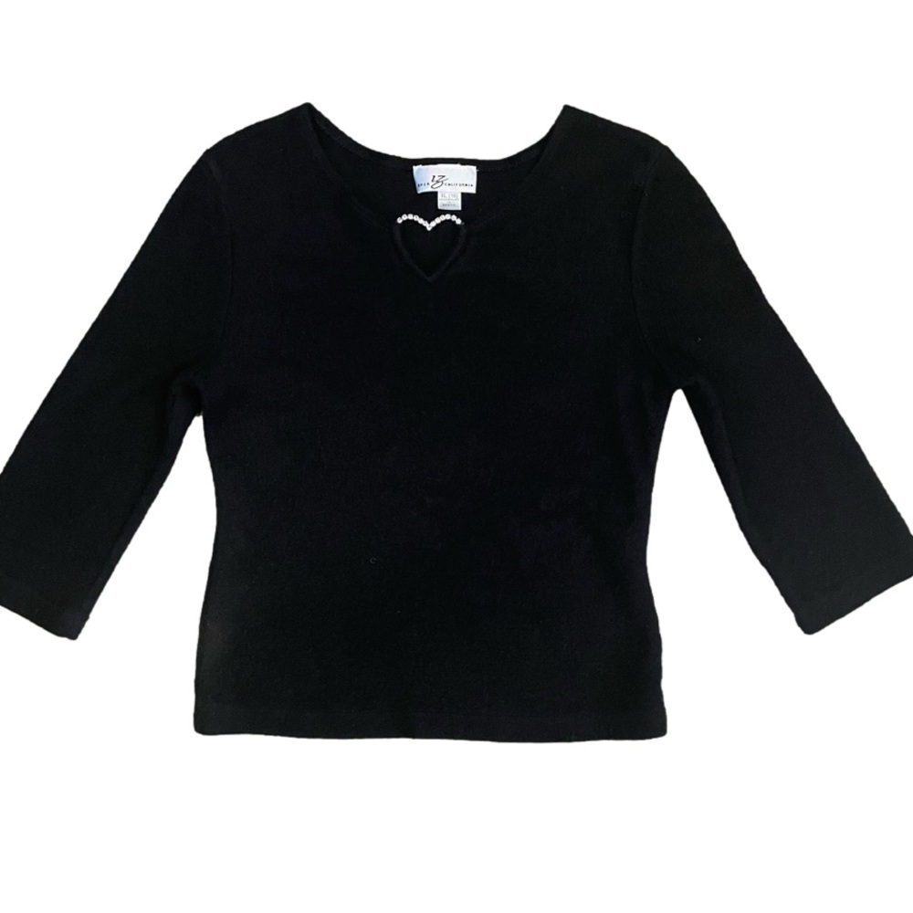 ⭐️ IZ Amy Byer Black Sweater With Diamond Heart Size XL 16